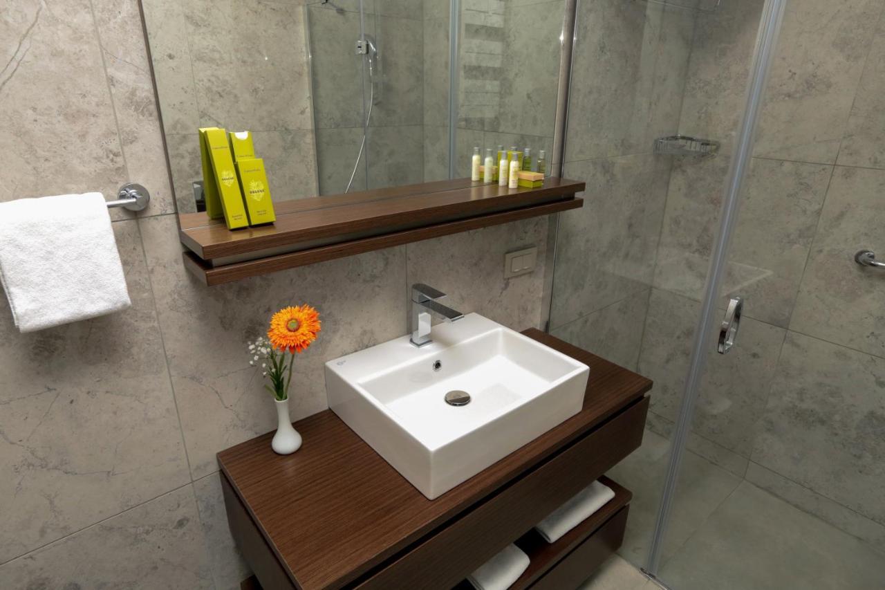 Retro 9 Homes&Suites Provincia di Istanbul Esterno foto